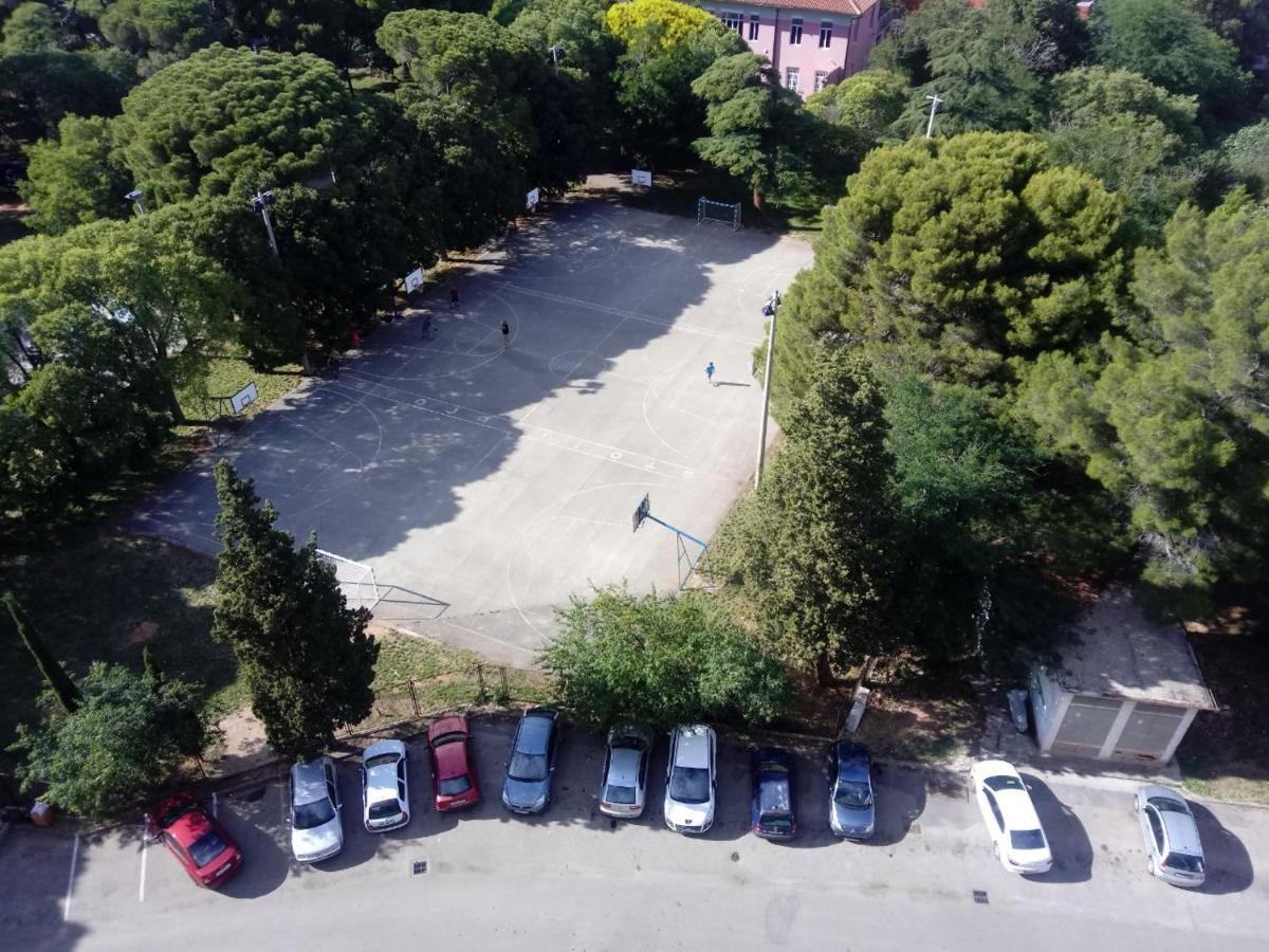 Popovic Appartement Pula Buitenkant foto