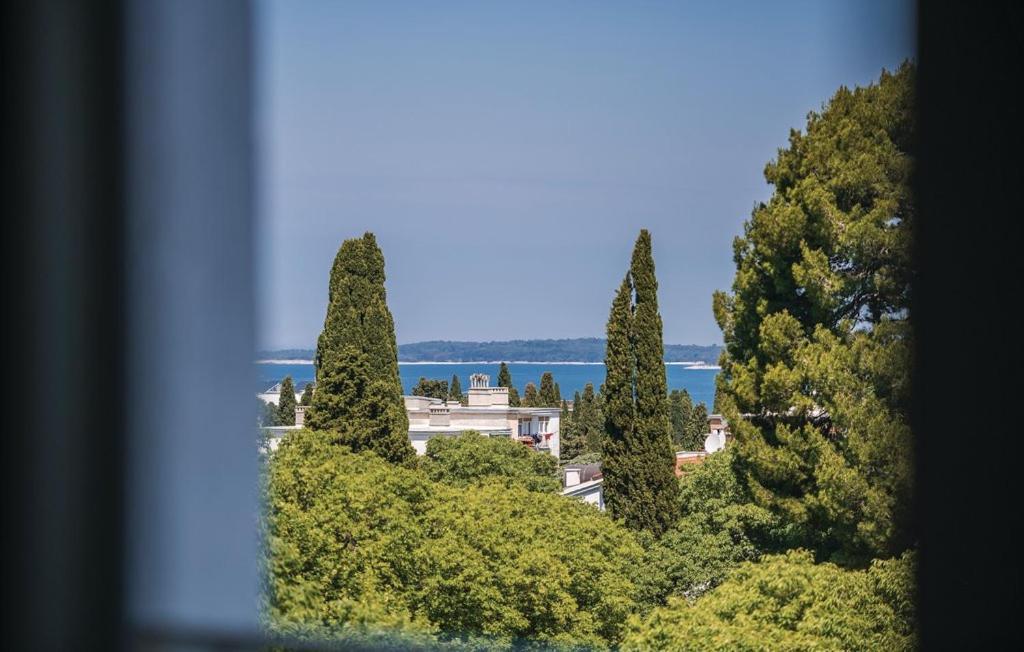 Popovic Appartement Pula Buitenkant foto